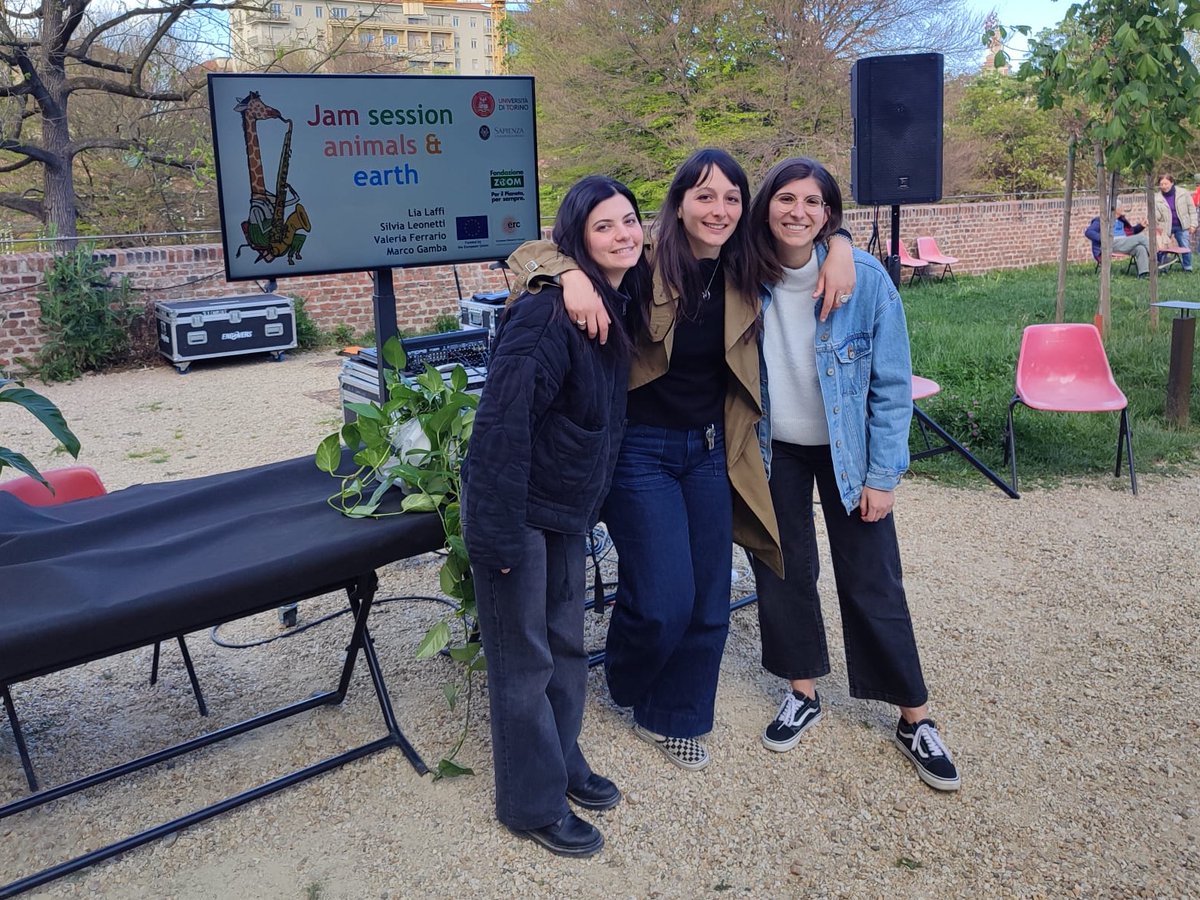 Last Saturday I performed my supervisor-at-large duties at LA GIORNATA DELLA TERRA in Turin. Applause to the very talented PhD students Valeria Ferrario, Silvia Leonetti and Lia Laffi, who spoke about Bioacoustics and Ecoacoustics. Thanks for the invitation to Fondazione Zoom.