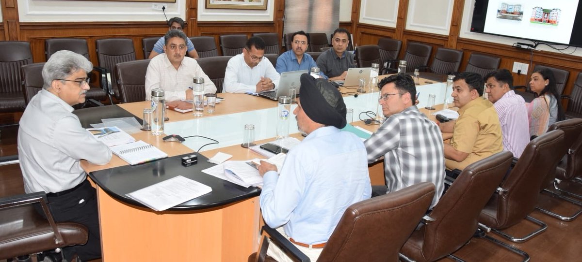 diprjk's tweet photo. Chief Secretary, Sh. Atal Dulloo today reviewed the performance of Handicrafts & Handloom Department regarding the promotion of these sectors here in the UT.
The meeting besides Commissioner Secretary, I&C was attended by MD, TPO; Director, H&H Kashmir/Jammu, Executive Director, EDI and other concerned officers from the Department.
While speaking in this meeting the Chief Secretary emphasized on enhancing the capacity of the Department for introducing technology to bring innovation in designing and development of creative content. He remarked that this sector has an immense scope to prosper if the Department is able to put in place the mechanism to ascertain the genuineness of the Handicraft items.
Dulloo made out that enhancing the capacities to test bulk of the products should be our aim. He asked for developing a robust quality control system for adding more value to such products in the international market.
He took this occasion to advise the officers to carryout a comprehensive study for proper branding of our products which eventually would translate into increase in their export to other countries. He also asked for connecting to artisans for making useful interventions as desired by the people working on ground.
He also called for increasing their activities of participation in national exhibitions and shows to promote this sector all over the world. He observed that this sector is closely knit with the augmentation in tourist flow to the UT.
While explaining about the achievements of the Department, the Commissioner Secretary, I&C, Vikramjit Singh informed the meeting that they had taken plethora of measures to engage with the local artisans here. He revealed that with the Department there are around 60 crafts registered having 3.8 lakh artisans associated with them.
He also revealed that 7 new crafts had also been recognized by the Department on the demand of its artisans which opened doors for them to avail benefits under different government schemes.
In the presentation, the Director, H&H Kashmir, Mehmood Shah highlighted that J&K has secured GI tag for 10 of its crafts. He also divulged that 12 more are in pipeline at various stages to be granted this tag in future.
The meeting also discussed the presence of training centres in different parts of J&K where 20,386 candidates had been trained in the past 3 years. The meeting also held threadbare discussions on the performance registered under the schemes like Artisan Credit Card Scheme, Karkhandar Scheme, PM Mudra Scheme, development of clusters besides other activities carried out by the Department from time to time.