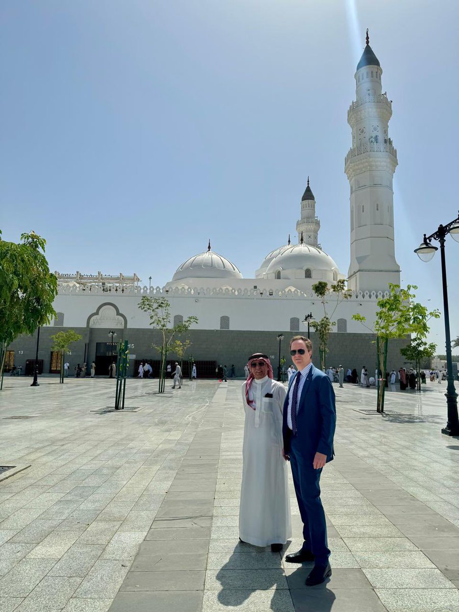 🇨🇦 Amb. @JPLinteau & team @CanEmbSa wrapped up a great visit to the holy city of #Madinah 🇸🇦. A window into how 🇸🇦 is transforming, while honouring its Islamic identity & heritage.