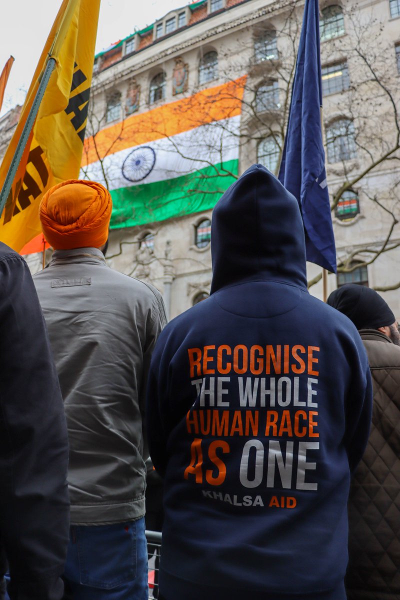 viewsbyru's tweet photo. A protest in London from March of last year that I documented as a part of a project. Pretty pleased with how these turned out. (2/3)
#photo #photography #photographer #documentary #documentaryphotography https://t.co/BS680wX976