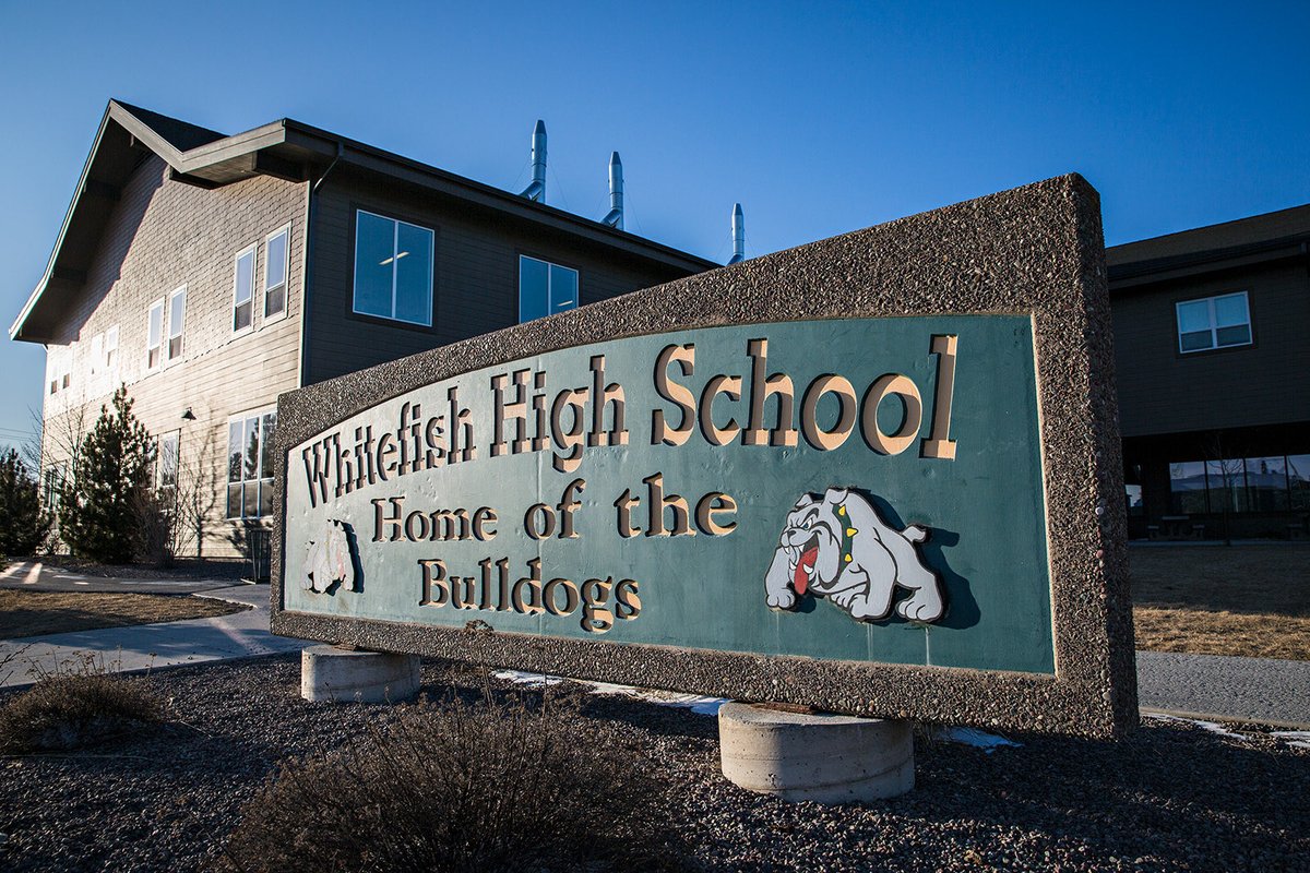 Love getting to talk with Coach Bollweg at <a href="/WhitefishFB/">Whitefish High Football</a> ! Home of future Diggs <a href="/RyderBarinowski/">Ryder Barinowski</a> and <a href="/mason_kelch/">Mason Kelch</a> ! Thanks Coach! <a href="/BollwegBrett/">Brett Bollweg</a>