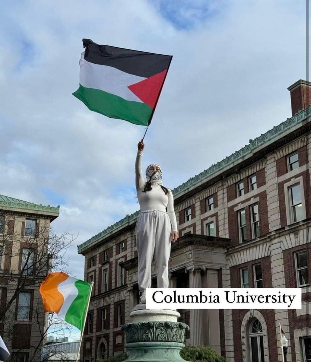 'A Statue of Liberty with a Palestinian touch.' Spotted in the Gaza Solidarity Encampment at Columbia University.🇵🇸