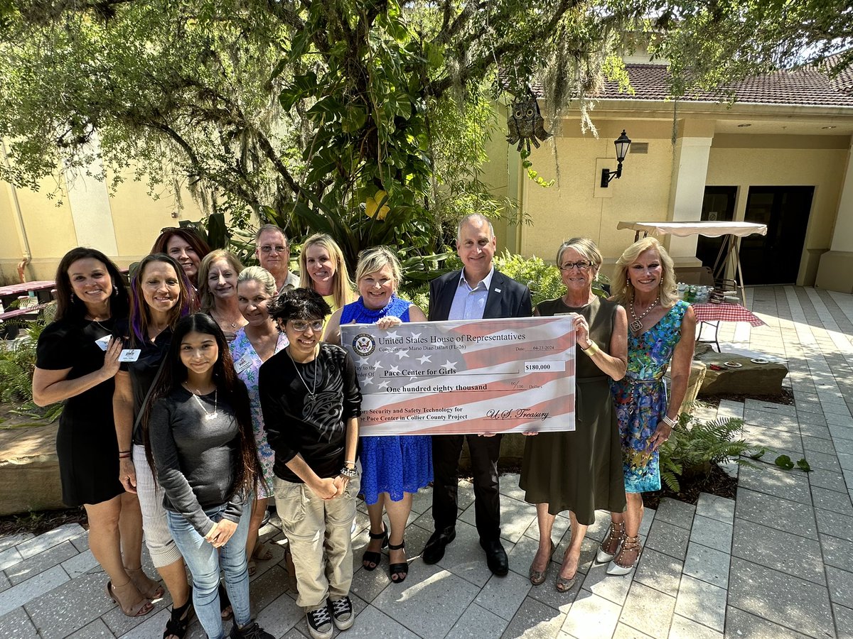 I had the pleasure of visiting the @PaceCenter Immokalee where I thanked President Mary Marx and Executive Director Marianne Kearns for serving young girls across Collier County, empowering them with the tools necessary to overcome life challenges. I’m proud I was able to bring