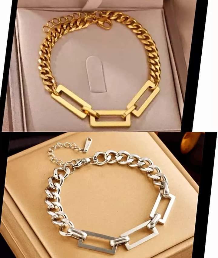 #YCCOCollections : #nonfade,#longlasting , #allergyfree ,#male & #female (#unisex )#bracelet, is #restocked & #available 4 #sale :7,000 naira each. #available in #silverandgold 

#lagosaccessories 
#lagosaccessoriesstore 
#lagosjewelrystore 
#lagosjewelryseller 
#lagosjewelryshop