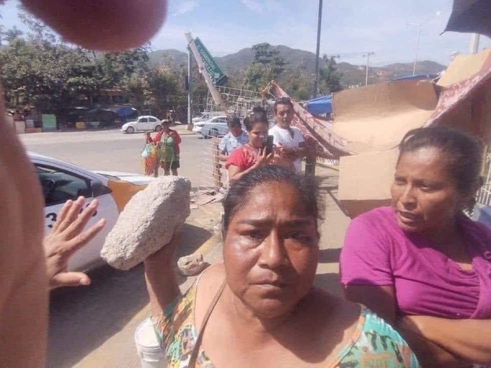 𝓜𝓪𝓻🌸 (@shortieee94) on Twitter photo 