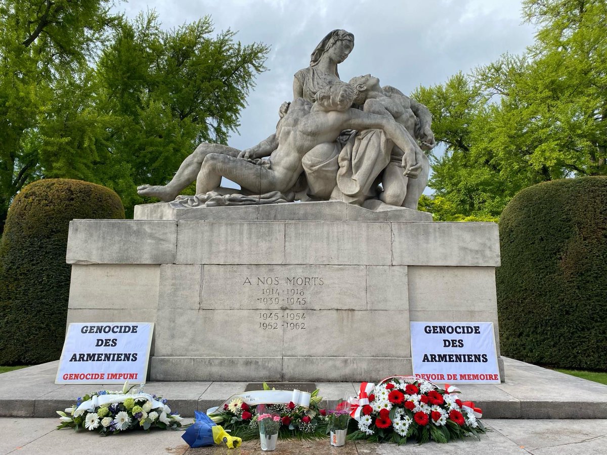 On April 24 a ceremony commemorating the Armenian #Genocide was held in #Strasbourg/monument “Our Victims”. Ambassador Khachatryan @armkhach, Mayor of @strasbourg @JeanneBarsegh, representatives of non-gov. organizations of #Alsace, Armenian community paid tribute to the victims…