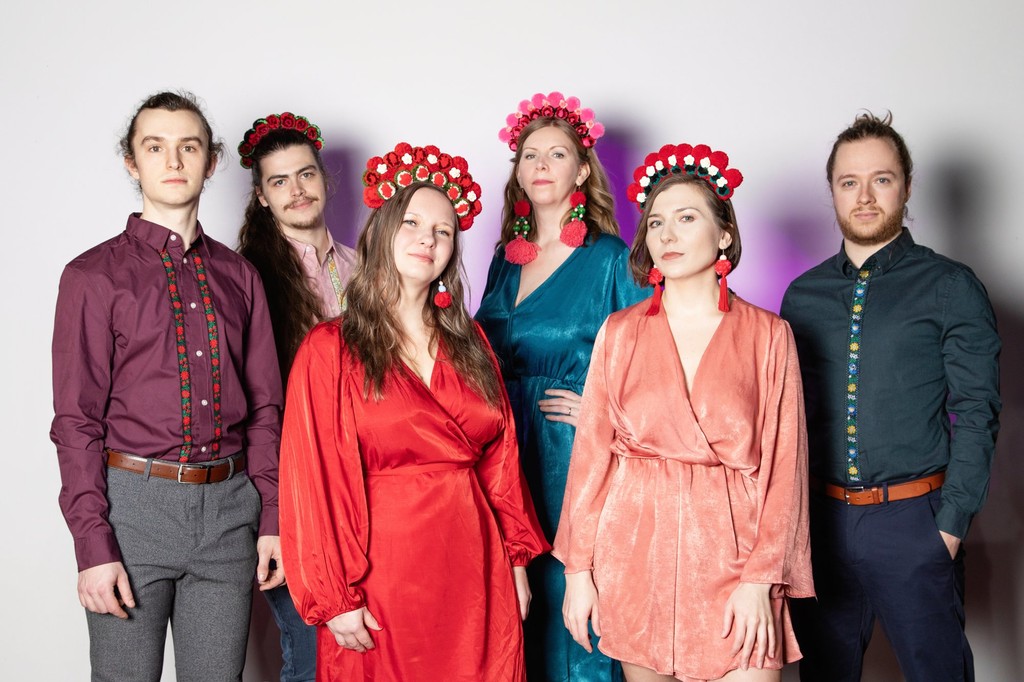 🎶We invite you to immerse yourself in @PolkyBand melodies this May🌸 ✨️Let yourself be charmed by 🇵🇱 traditional music with a captivating twist unveiling in their 1st 🇺🇸 tour! 👉️bit.ly/3UnKT5N