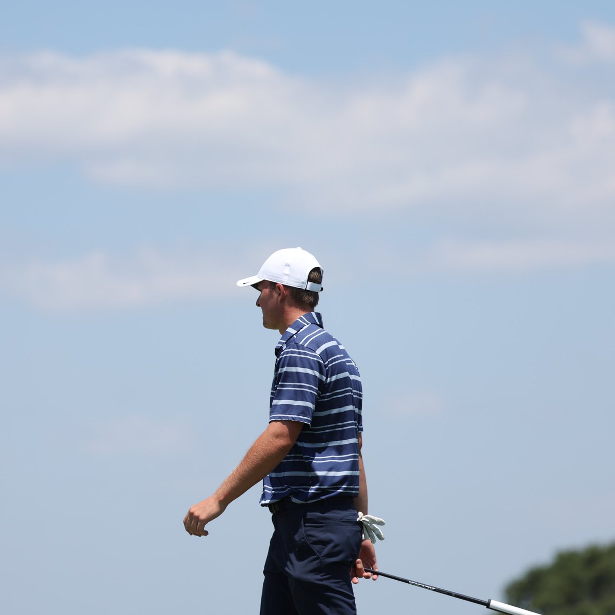 P. Bell 😤🔥

He goes birdie-birdie on 16 &amp; 17!

Gators are -2 and T6 📈