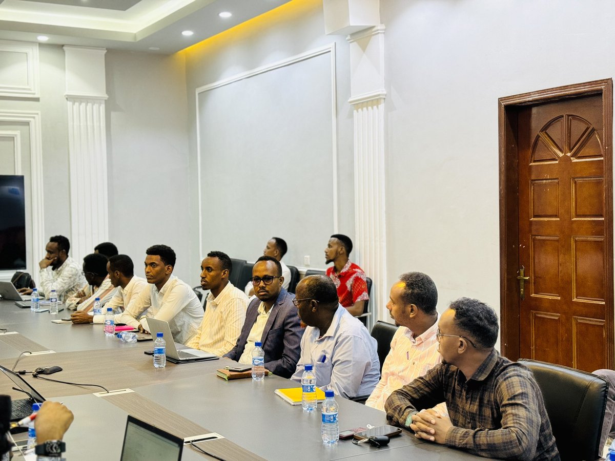 #Baidoa, #Somalia. Today's #SWS Bi-weekly emergency response #CELL meeting in Baidoa was pivotal. We discussed the onset of the Gu’ rain season its impact, our preparedness and ongoing response. So far in #SWS, flash floods affected 2831 households and damaged 128 latrines