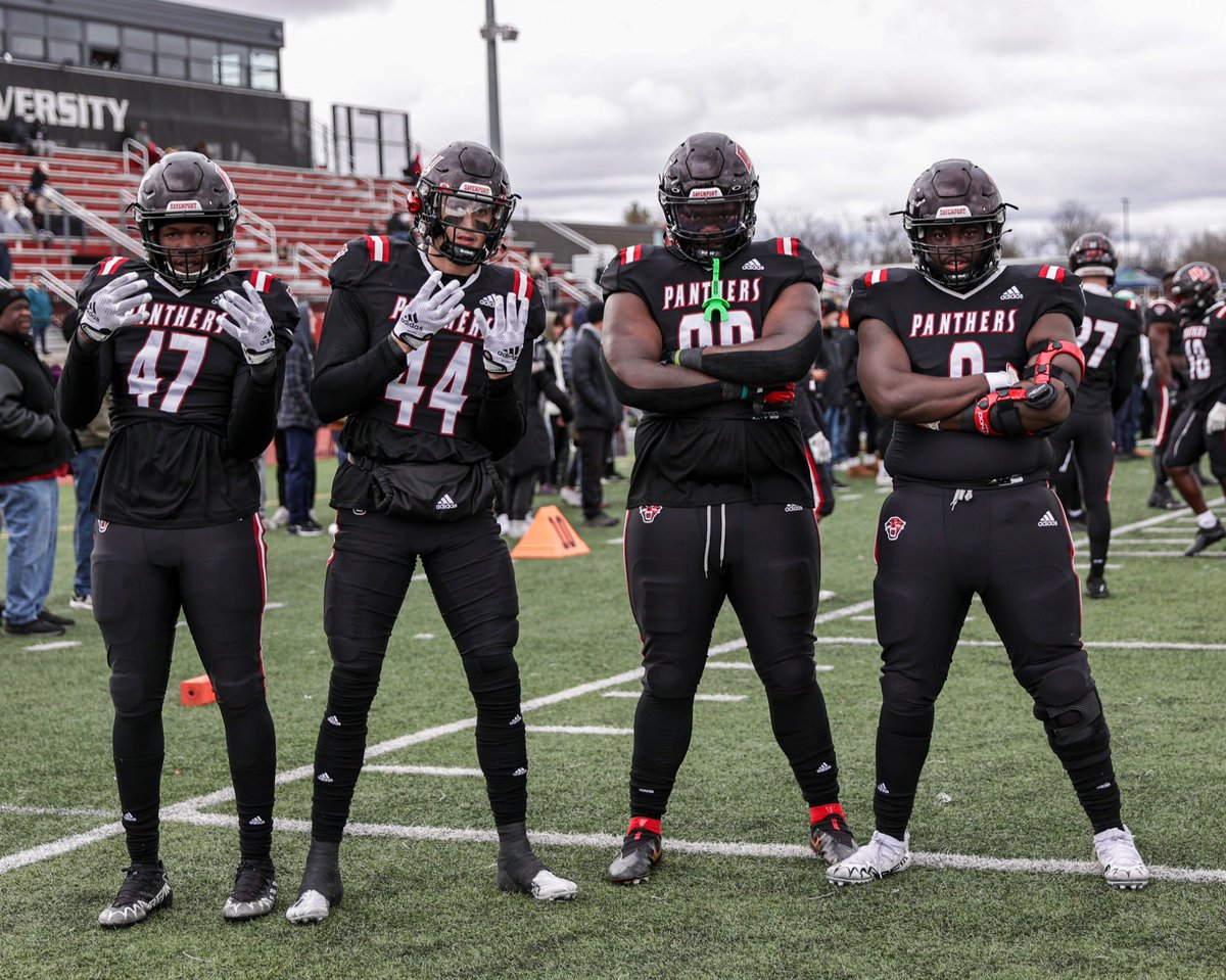 Thank you @CoachWalkerDU4 for the camp invite! Gotta thank the man ⬆️ ✝️ Go Patriots!!! @DU_Football @olibfb @OlibFootball