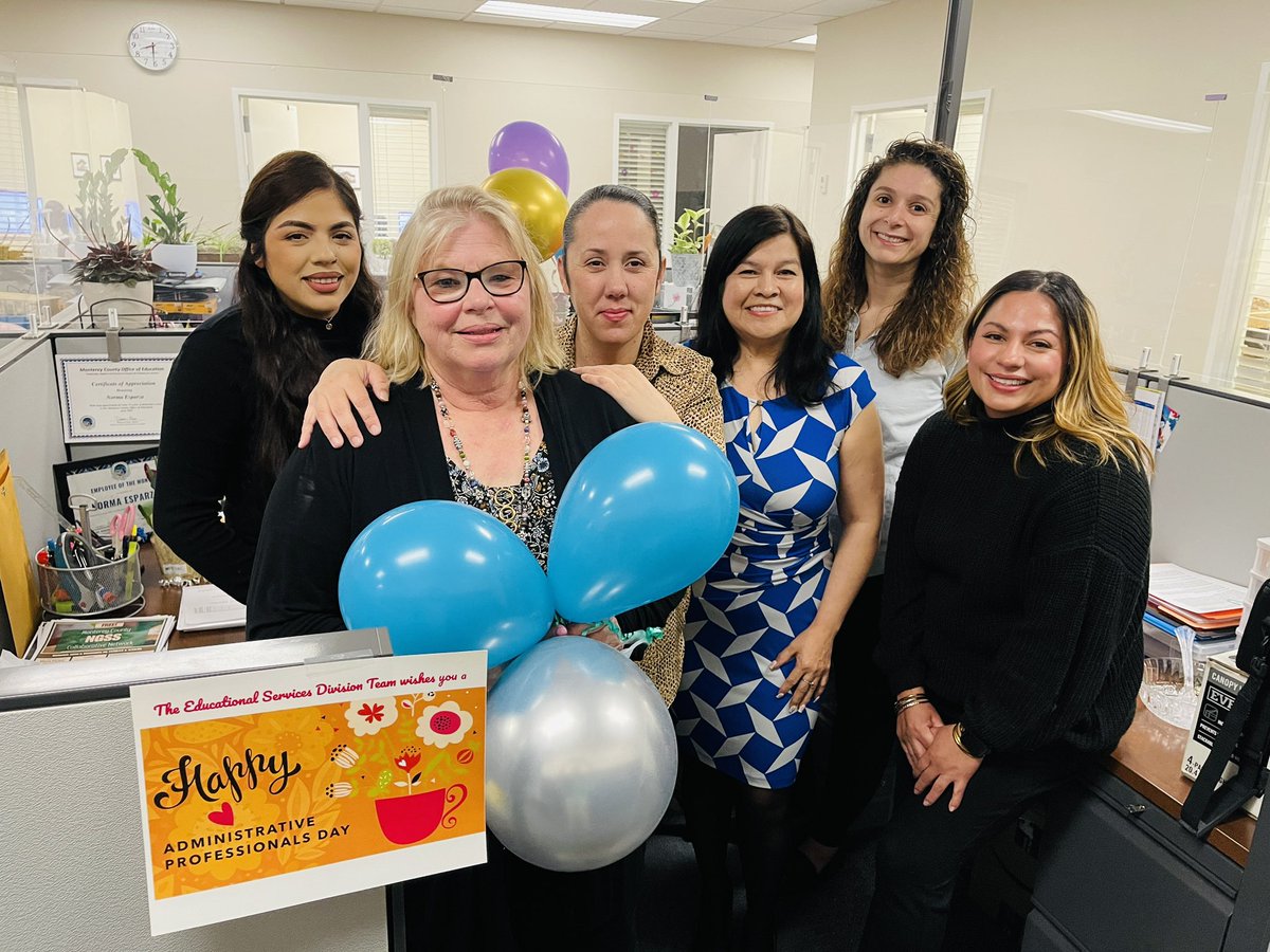 Happy Administrative Professionals Day!! 🎉We have the most AMAZING team in our @MCOE_EdServices Division here @MCOE_Now Their dedication, support, creativity, teamwork is of the highest caliber. Wishing you all a phenomenal day!🌷🤩👊🏽Mil gracias por todo💗