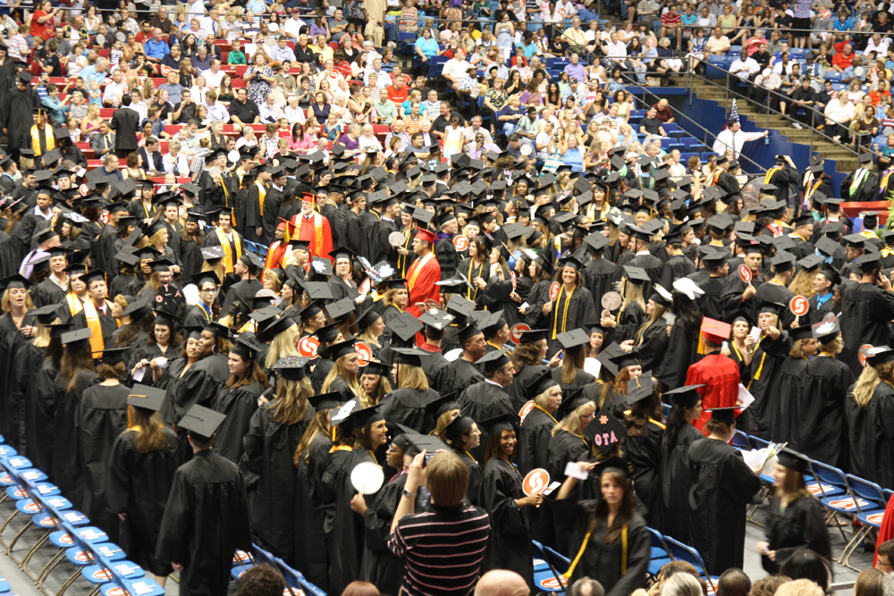 It's not too late to celebrate our 2024 graduates with a virtual Kudo Board! Send messages, GIFs, photos, and videos from our entire community – students, staff, and faculty alike. Visit the link in our bio to post! sinclair.kudoboard.com/boards/xy59LHm…