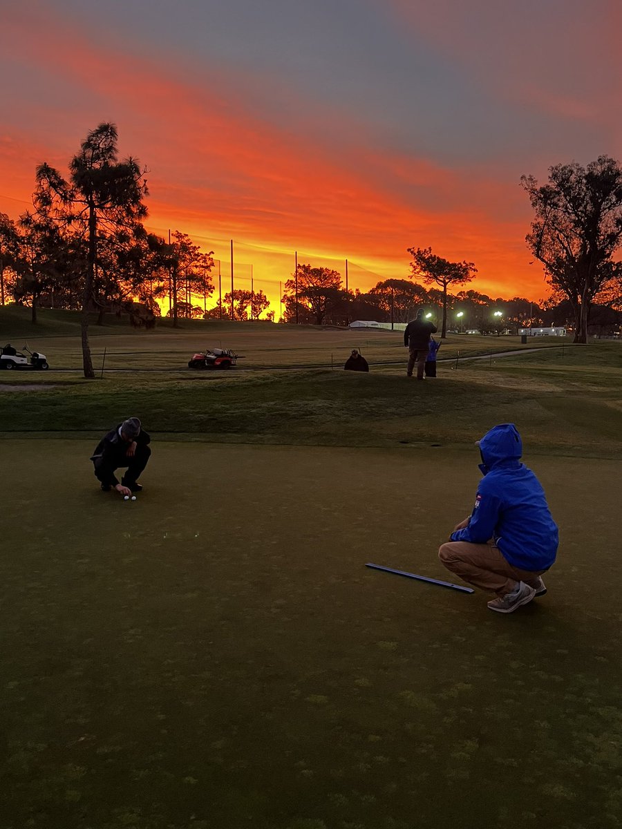 GolfTorrey's tweet photo. We wish a happy #NationalVolunteerWeek to anyone who has ever given their time to make Torrey Pines the best municipal golf course in the country! The Dew Crew, the Divot Club and the Farmers agronomy program participants — we appreciate you and everything you do for Torrey! ⛳️ https://t.co/uZhG8yWODk