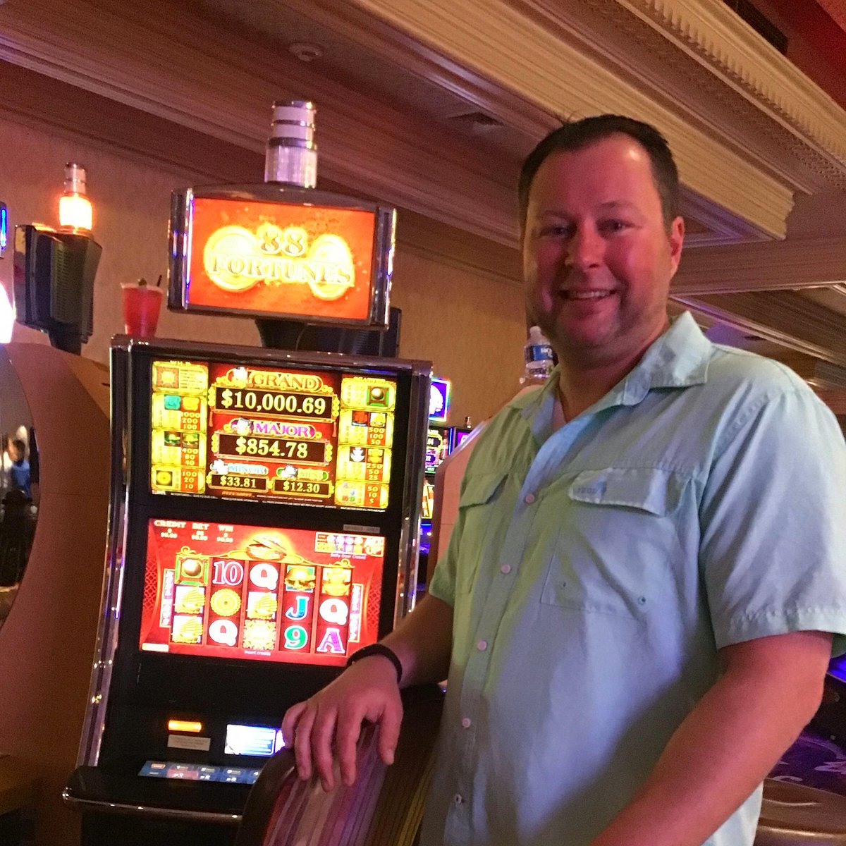 Fortune found David H. when he won $10,310.73 playing 88 Fortunes @Belterra Casino Resort! 

#BoydWinners #BelterraWinners #WinnerWednesday #WednesdayWinner