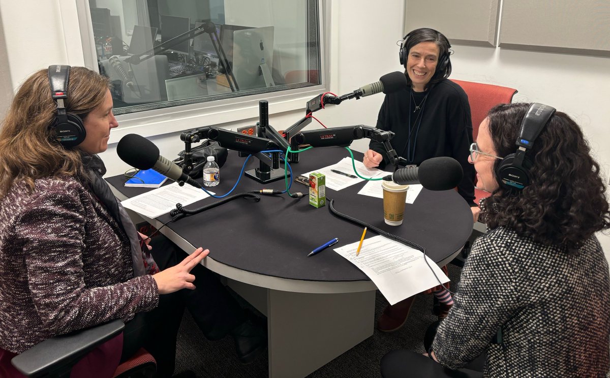 The Women In Economics podcast, produced by our colleagues at the @stlouisfed, recently interviewed @mazzimon77 and @ArantxaJarque about their efforts to mentor and support women economists. bit.ly/3Ub1lVT