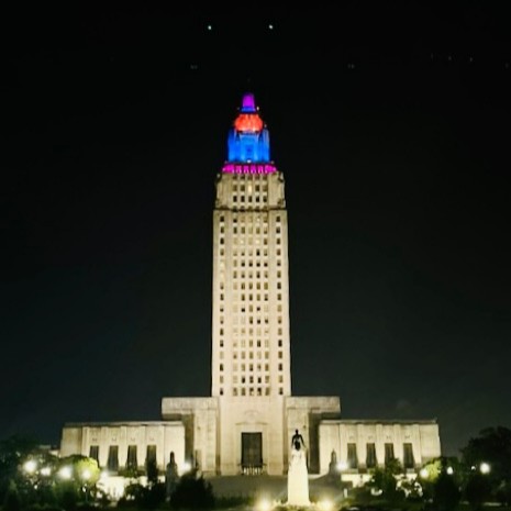 ICYMI: landmarks across the nation transformed into beacons of hope, radiating pink, orange, and blue lights marking the launch of #Know2Protect. Spearheaded by @DHS_gov, the #K2P campaign is rallying communities to join the fight to keep kids safe. Visit know2protect.gov.