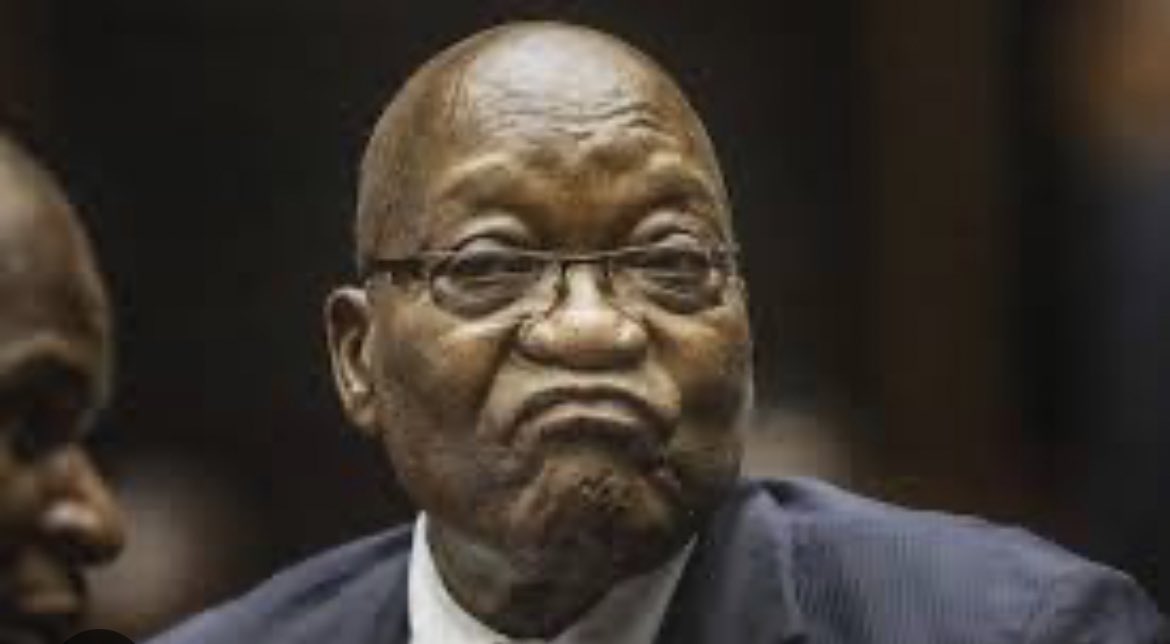 LINDOR_GUMED's tweet photo. @Ori_RSA Eastern Cape people seem to enjoy to be played by the ANC. All they had to do is to ask atleast ten names of those schools he claim that they built and after they go and visit all of them. https://t.co/KoHhFOMzRm