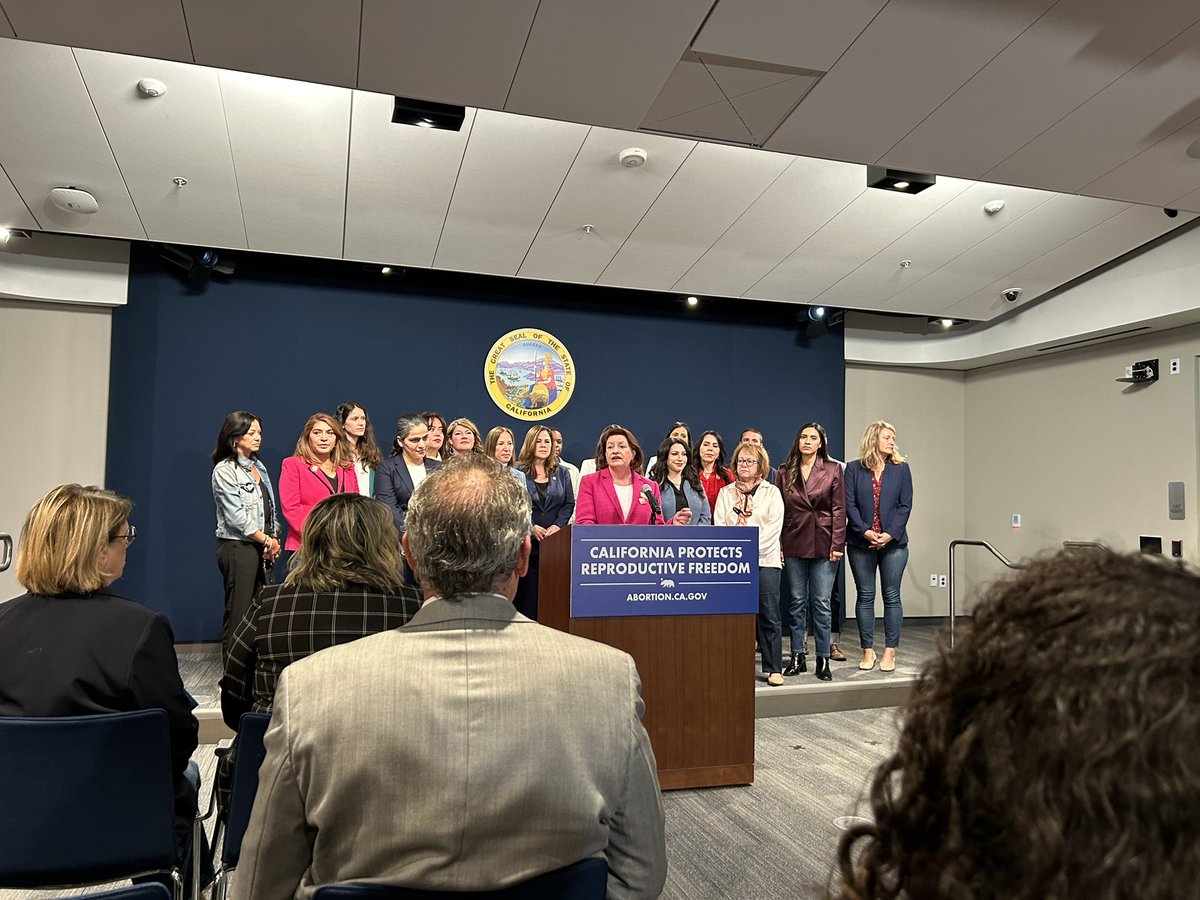 Standing together to announce SB 233, our latest bill to affirm CA as a beacon for #reproductivefreedom