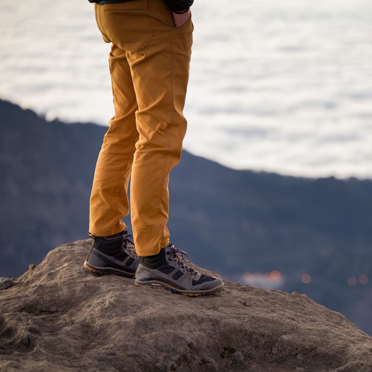 Straight to the peak. 🏔️ There’s no break-in period for Xero Shoes barefoot hiking boots like the Scrambler Mid II, because the boot’s design naturally fits your feet with a wider, foot-shaped toe box and non-elevated heel. Explore more, worry less. #naturalmovement