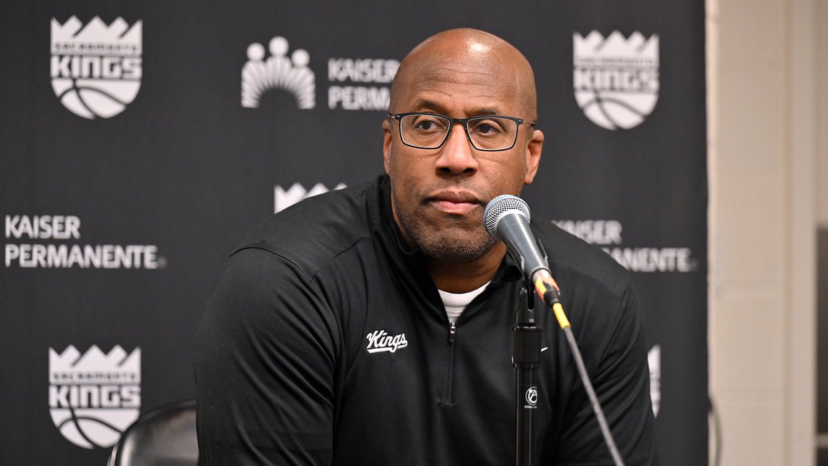 Tune-in LIVE at 11am PT to hear Kings GM Monte McNair and Head Coach Mike Brown speak with media following the 2023-24 season. 📺 Kings.com/live
