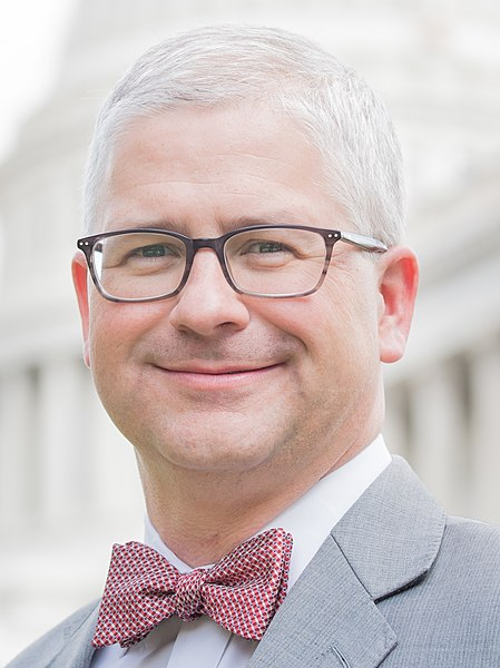 JacobRubashkin's tweet photo. Donald Payne was, among other things, one of the last remaining members of Congress to wear a bow tie. After this year, there may be no bow-tie-wearing members at all, as both Reps. Earl Blumenauer and Patrick McHenry are leaving. https://t.co/LrtHoS5Tlm