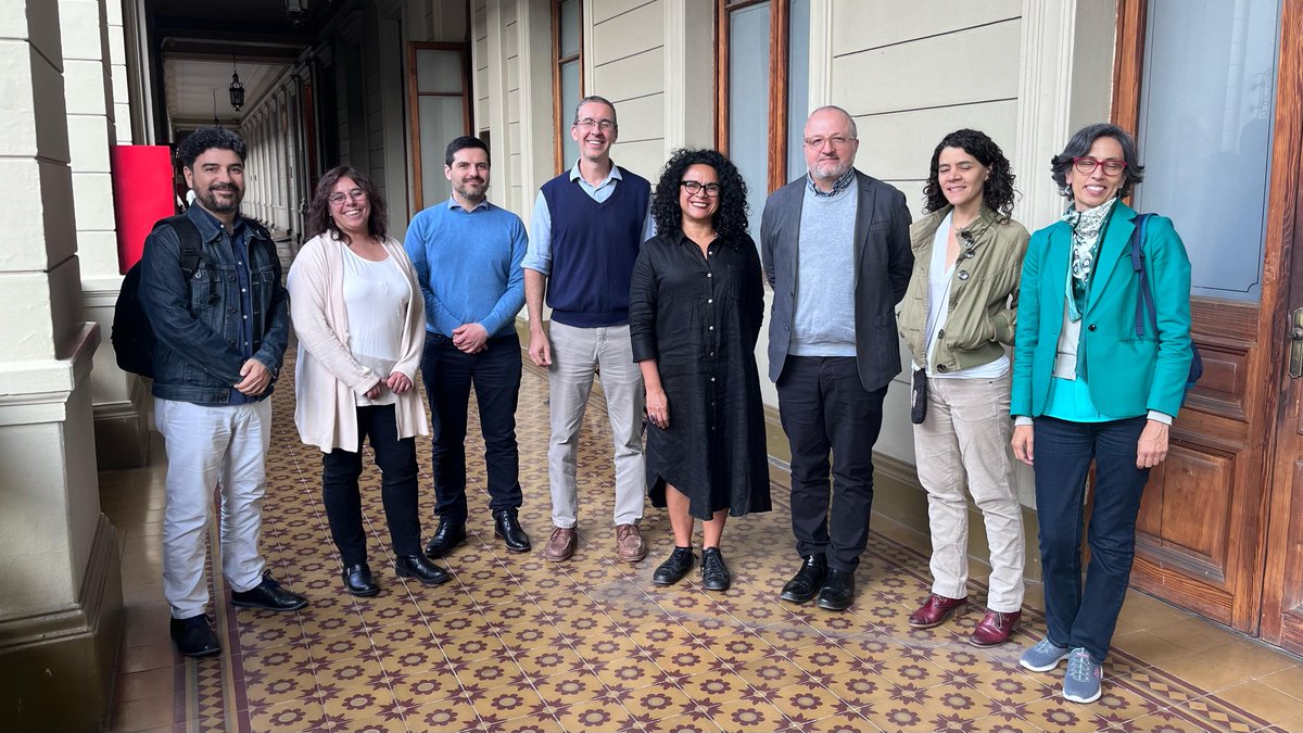 Esta semana se llevaron a cabo dos reuniones de cierre de proyectos del Concurso de Investigación Interdisciplinaria de @investigacionuc, donde las y los académicos pudieron compartir aprendizajes y oportunidades de colaboración entre distintos campos. 🌐💡