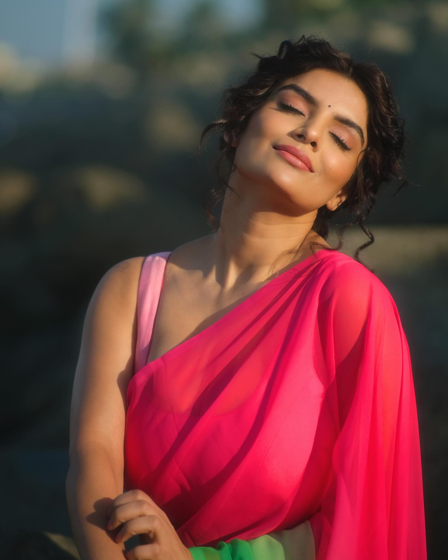 GL8sTciaYAADprS?format=jpg&name=large