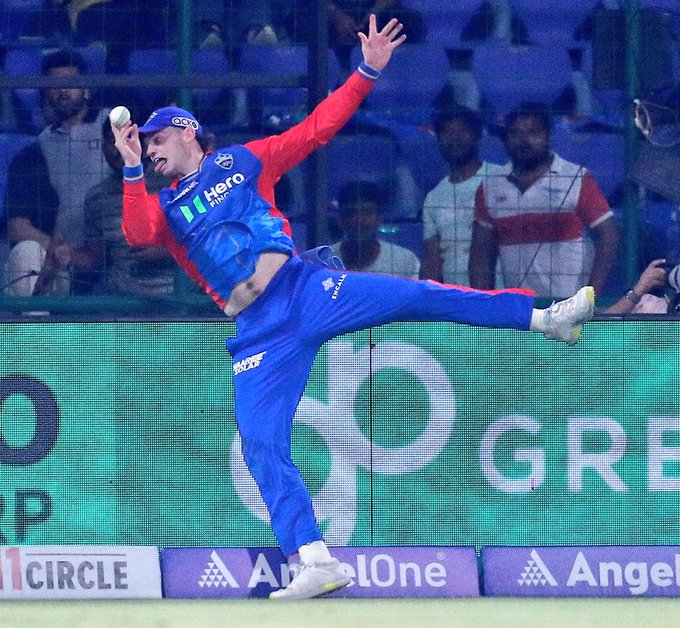 Delhi Capitals won here when Tristan Stubbs stopped the SIX, and it was just 1 run, GT lost by 4 runs... 👏 #DCvGT #DCvsGT #IPL #IPL2024