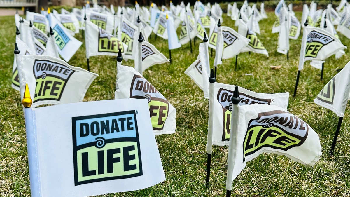 Last week, LHMC had the opportunity to host a few inspiring Donate Life Month events, where we celebrated the gift of organ donation and raised awareness about its life-saving impact! We are grateful for the opportunity to honor donors, support recipients, and spread hope.
