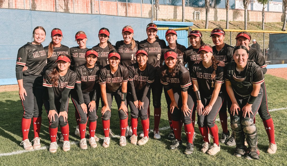 vcspreps's tweet photo. Camarillo and Oaks Christian secure softball titles, Santa Paula earns baseball crown; Newbury Park wins another girls lacrosse title; and much more from Tuesday.
https://t.co/yajmnFeBmI https://t.co/bV4amFfILK