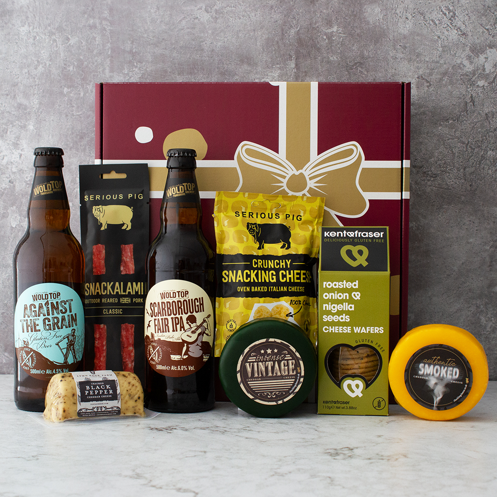 Looking for the perfect Gluten-Free Gift?🎁 Shop here: zurl.co/RqHw Then discover this delectable hamper complete with a selection of gluten free beer, cheese and snacks!😍 All the same incredible taste minus the gluten.🤤 #chucklingcheese #notjustcheese