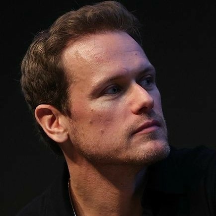 point_blank1959's tweet photo. Sam at Landcon6 Paris Apr 2024. 🤗🥰 - Louise Anne @sand162381652 #SamHeughan #Landcon6 https://t.co/Y1n4nKCLui