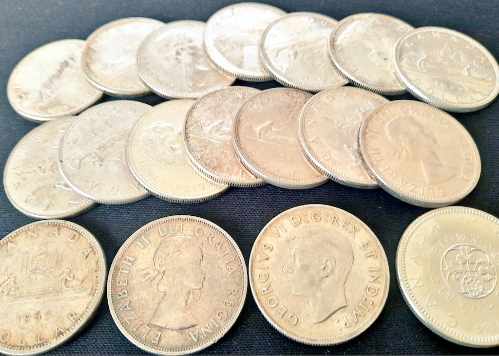 I don't mind a little Canadian junk. 🇨🇦 #silversqueeze #silver