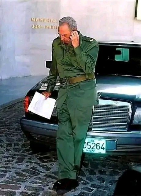 #FidelPorSiempre