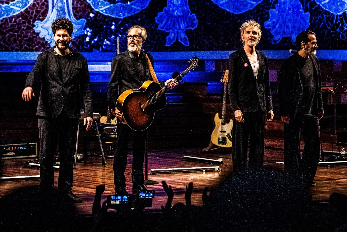 Una celebración de los 30 años de historia de Elefantes POR TODO LO ALTO🔝 📸: Carlota Figueras