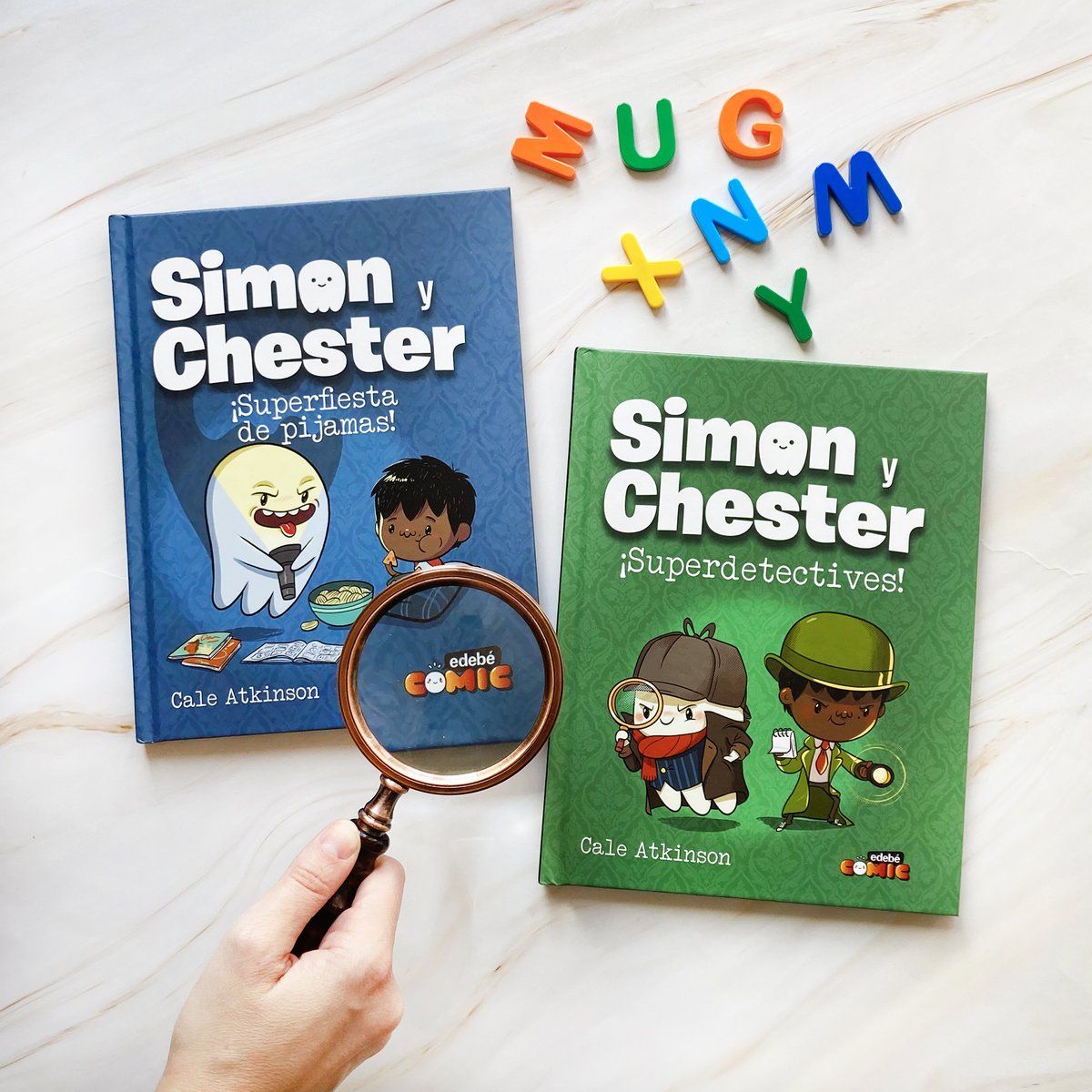 🔍📚💬 Una nueva colección de #cómics para lectores a partir de 6 años que combina aventuras, misterios y diversión. ¿Te apetece descubrir a Simon y a Chester? ow.ly/UJkb50Rn5mT
