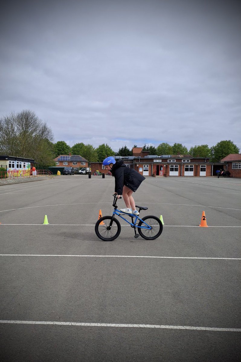 DogsthorpeAcad's tweet image. Super experience day in the academy! Our Year 5 #DGAchampions loved their workshops with @MikeBMXAcademy 😎 Inspiring assembly to start the day &amp;amp; fab staff CPD session to end it! #newmottos #flearning I can’t do it…yet!  💜 This may be our new, fave sport!!! @GreenwoodAcad 💜