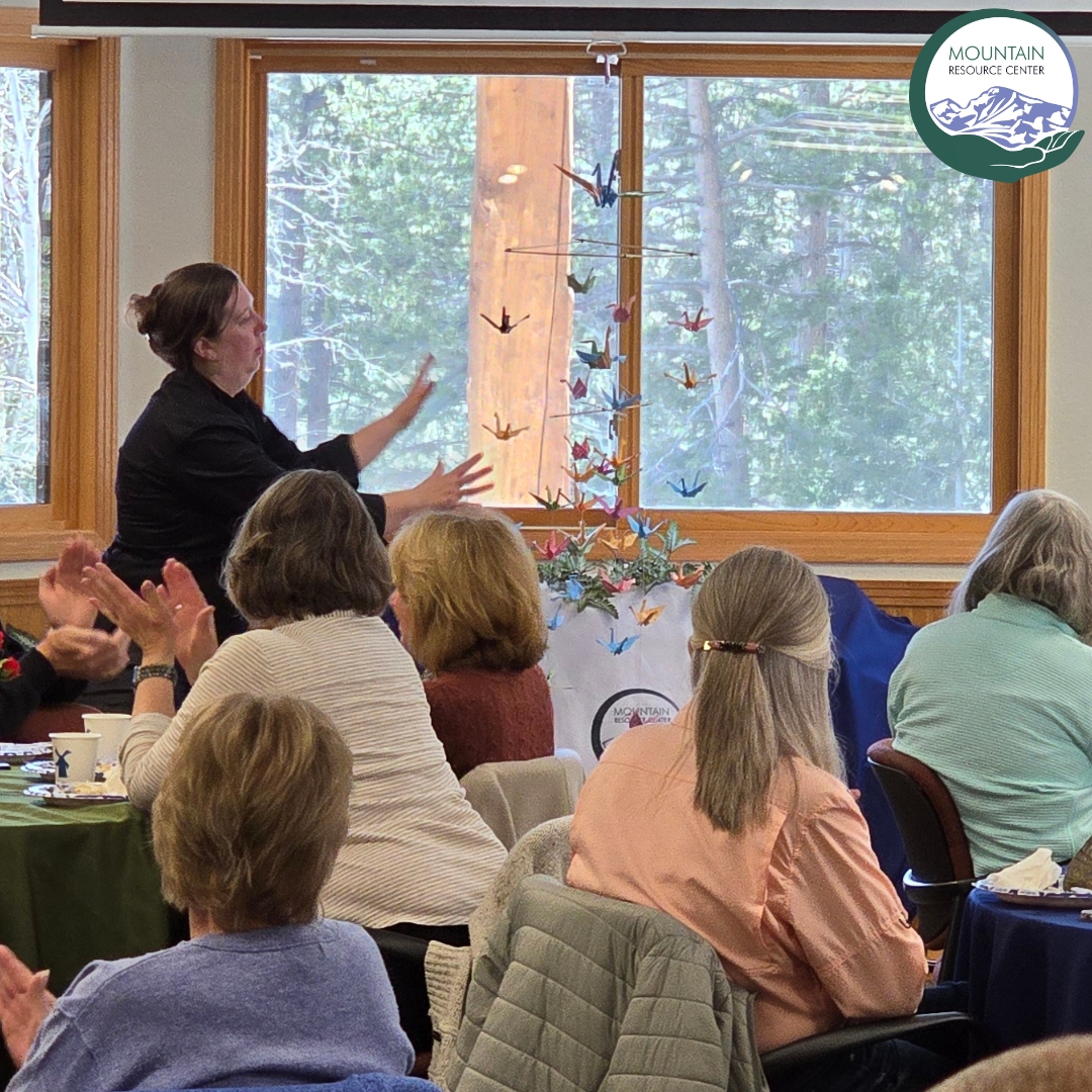 MtnResourceCtr's tweet photo. 🌟🌟 Community Heroes of the Week 🌟🌟

A huge shoutout to all of our absolutely INCREDIBLE volunteers at MRC! Over the past 12 months, they have collectively donated 9,194 hours of service. That's more hours than there are in a year (8,760 hours). Thank you for your dedication! https://t.co/tbOqFbrnHG