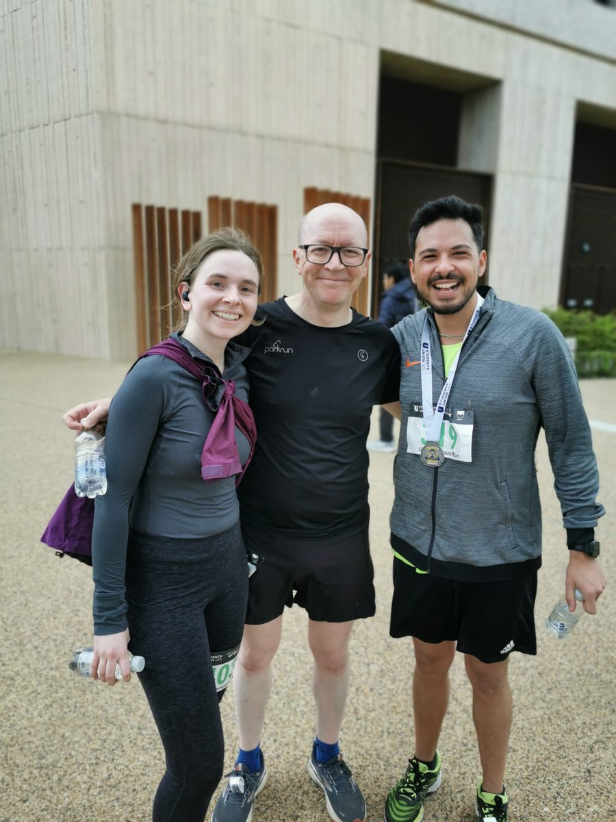 @UCLChemistry Imogen, Leonardo and myself did the 10k, and look, we're all smiling! Really nice event #UCLCampusRun