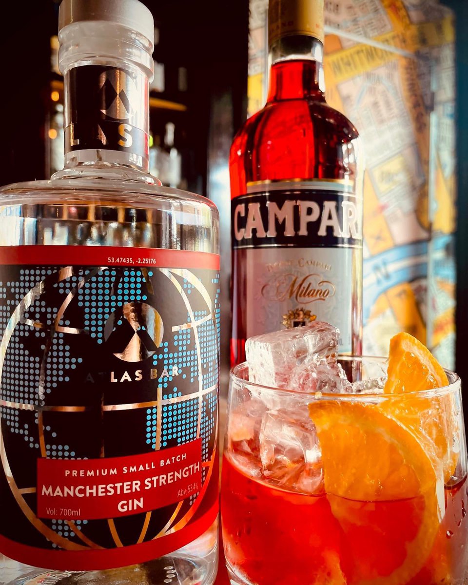 What better way to end the day than a #Negroni. Made with our very own @TheAtlasBar #Manchester Strength #Gin and stirred to perfection🍸