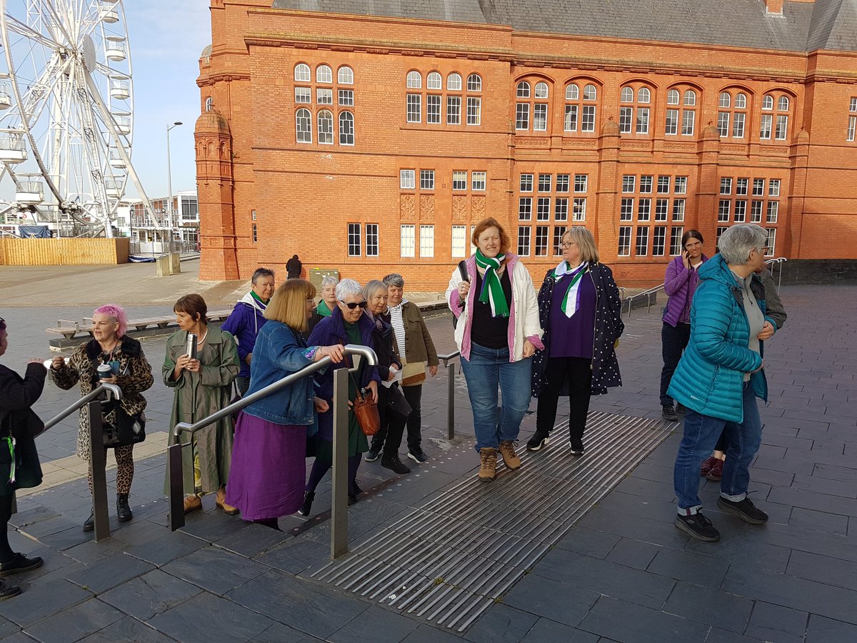 Popped along to the Senedd today to meet up with a group of warrior women. Excellent submission to the Senedd Reform Committee @JackMerched.  Ardderchog @WRNWales! 👏👏👏 #WomenWontWheesht  #NiFyddMenywodYnDdistaw