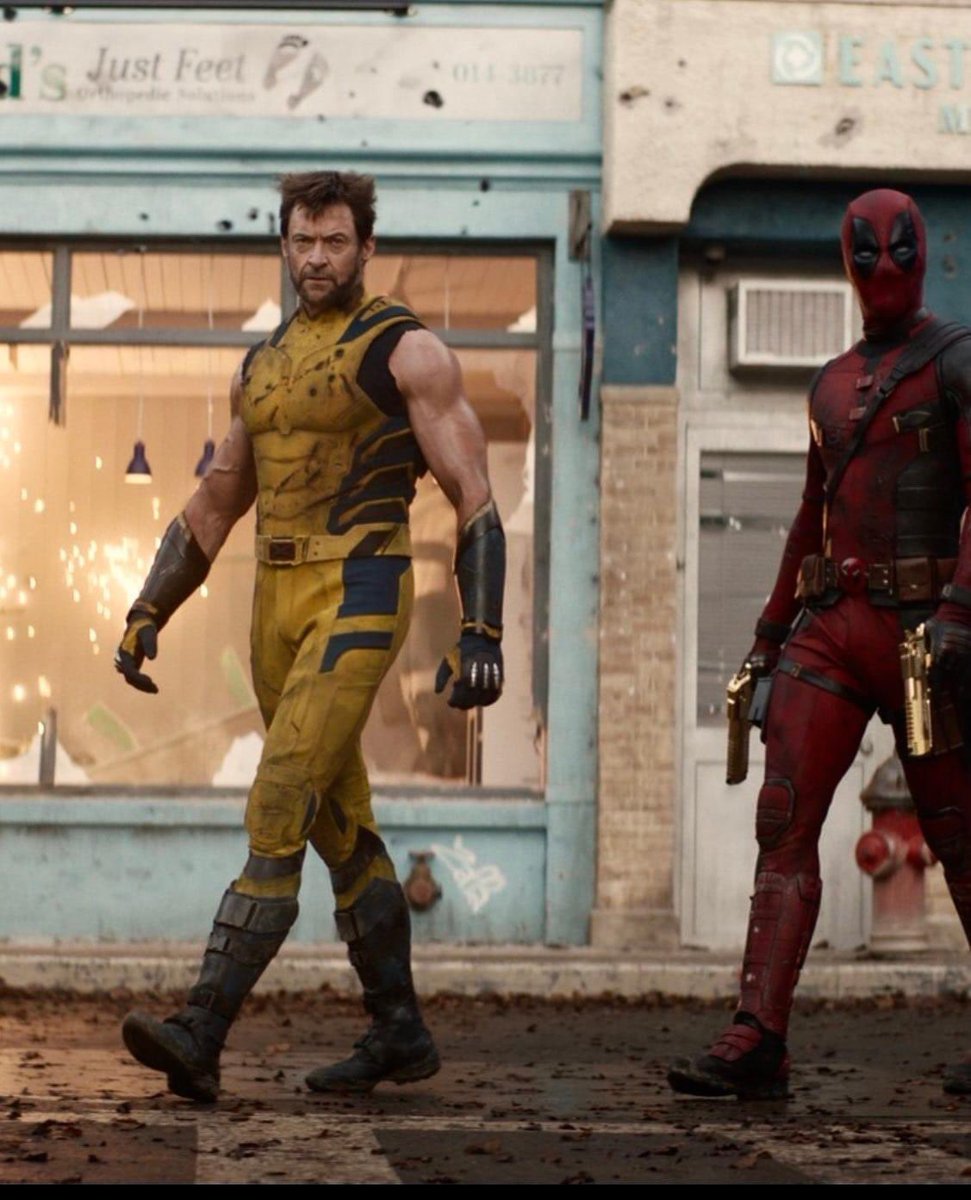 ¿Quién es más tonto?

Los que dicen que Wolverine tiene cgi en los brazos

Los que dicen “mira entre la letra x y b de tu teclado”