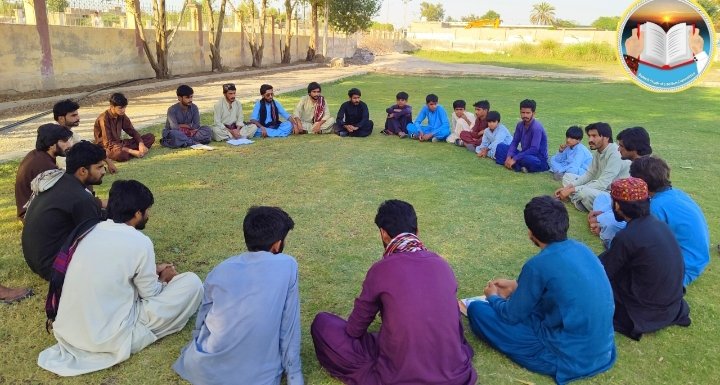 NaseerAbad_Zone's tweet photo. بلوچ اسٹوڈنٹس ایکشن کمیٹی نصیرآباد ھنکین نا پارہ غان نوشت گرینڈ اسٹڈی سرکل ئس ھنکینی کار مستر وسیم بلوچ نا کماشی ٹی اڈ تننگا
دیوان نا سرھال :مسٹمیکو جہان نا طب آک 
 تران کروک    :   سنگت عدنان بلوچ https://t.co/be0VC6uBrY