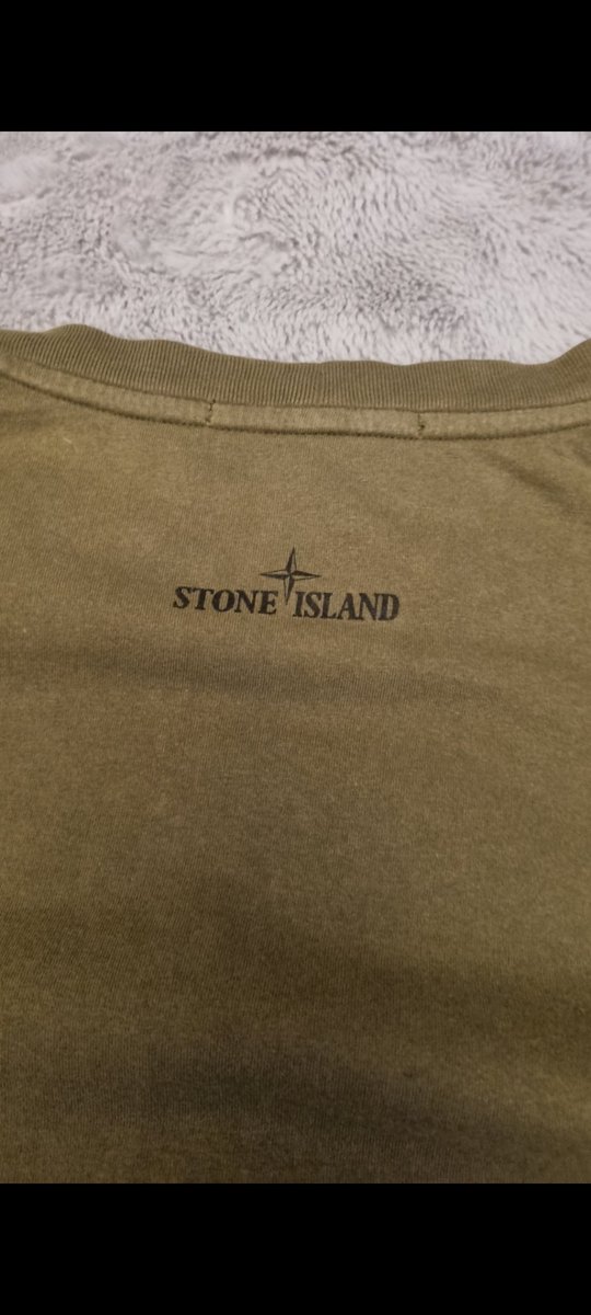 STONE ISLAND 
MARBLE ONE PRINT T-SHIRT KHAKI
Size- Medium (PTP 19.5)
In Very Good Used Condition (marks on the hem, looks like from pegs?? see pics in comments)
£50 Delivered
@T_C__B_S_T
#stoneislandtalk #stoneislandforsale #stoneislanduk #stoneislandclothing #StoneIsland