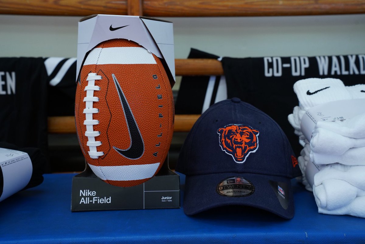 Today was a full circle moment in my American football career. 11 years ago I participated in my first ever American football session here in Manchester.  Today, the <a href="/ChicagoBears/">Chicago Bears</a> teamed up with <a href="/NFLFLAG/">NFL FLAG</a> to bring the sport to secondary aged school girls. What A Day!!!