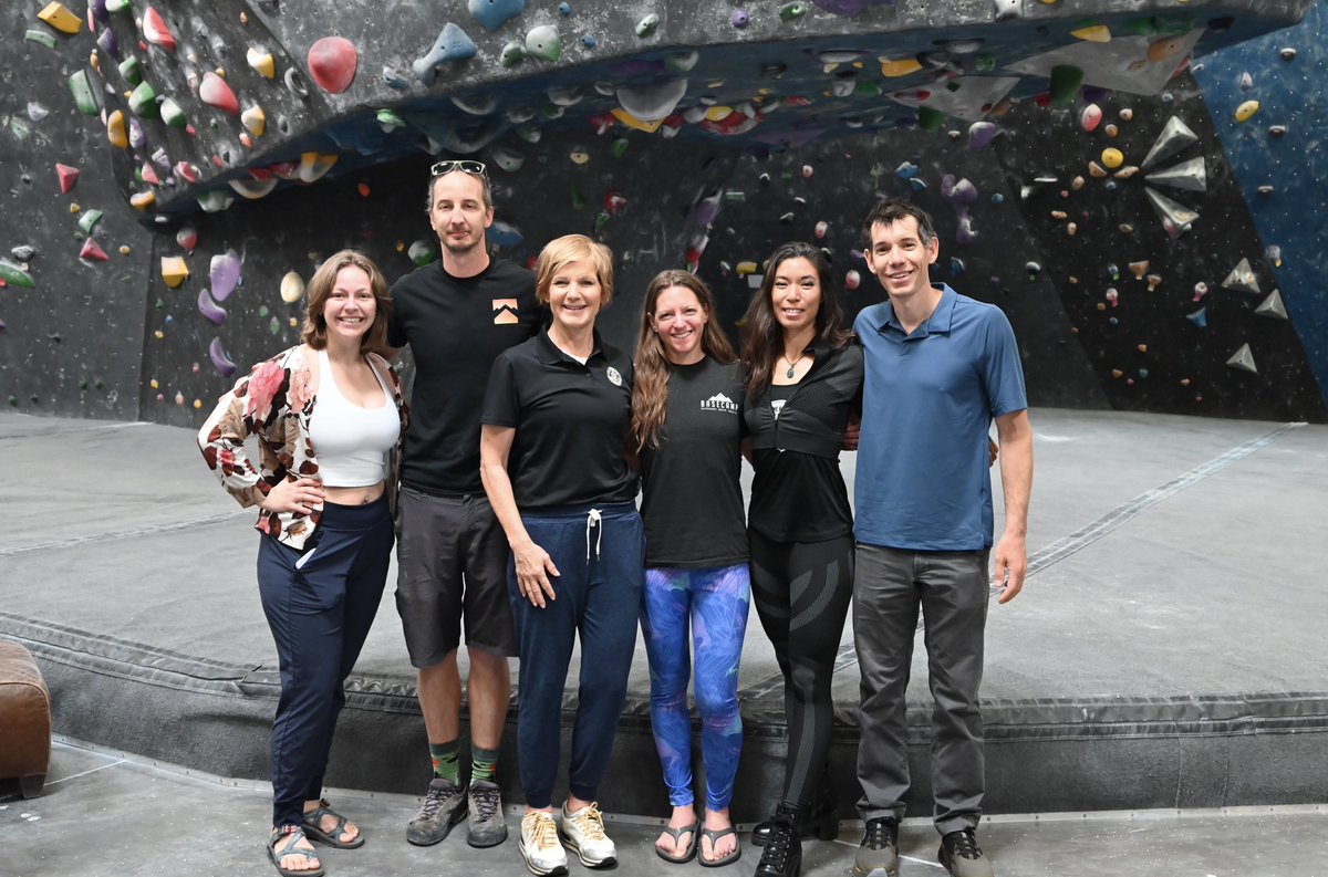 It was great to join @AlexHonnold along with so many outdoor recreationalists & small business owners at @climbrefuge today to chat about how we can expand hiking, biking, and climbing access for all — with a special guest appearance from the newest member of the Honnold family!