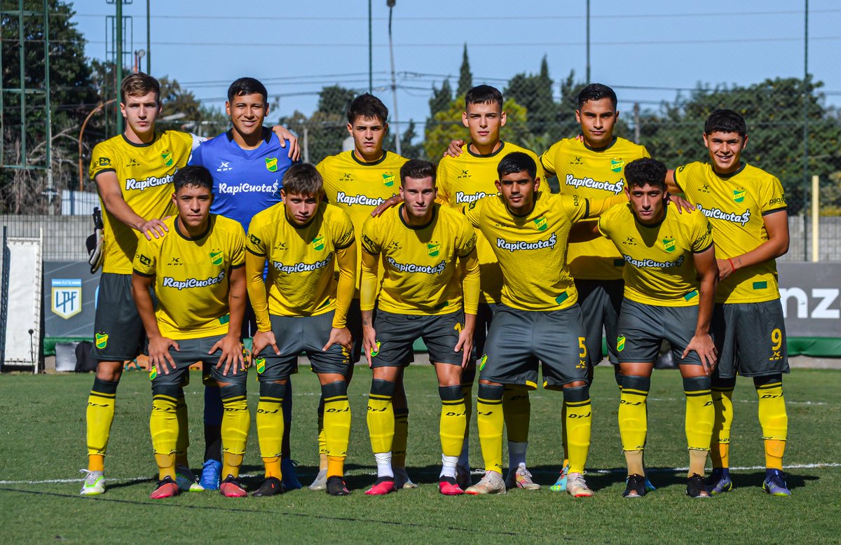 #CopaProyeccionSurFinanzas
 
⏸️ ¡Comenzó el partido!

#DefensayJusticia 🆚 Huracán 

#VamosDefe💚💛💚