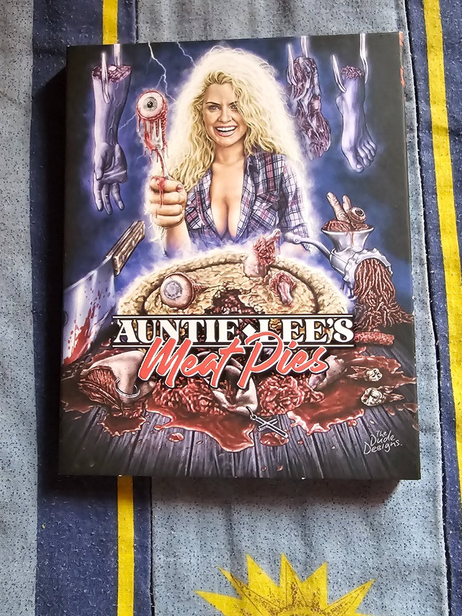 Tonight's movie - Auntie Lee's Meat Pies (1992) from @VinegarSyndrome Auntie Lee has her four nieces lure men to her farm where they are butchered into her famous pies starring Karen Black & Michael Berryman #PhysicalMedia #HorrorCommunity #HorrorFamily #VinegarSyndrome