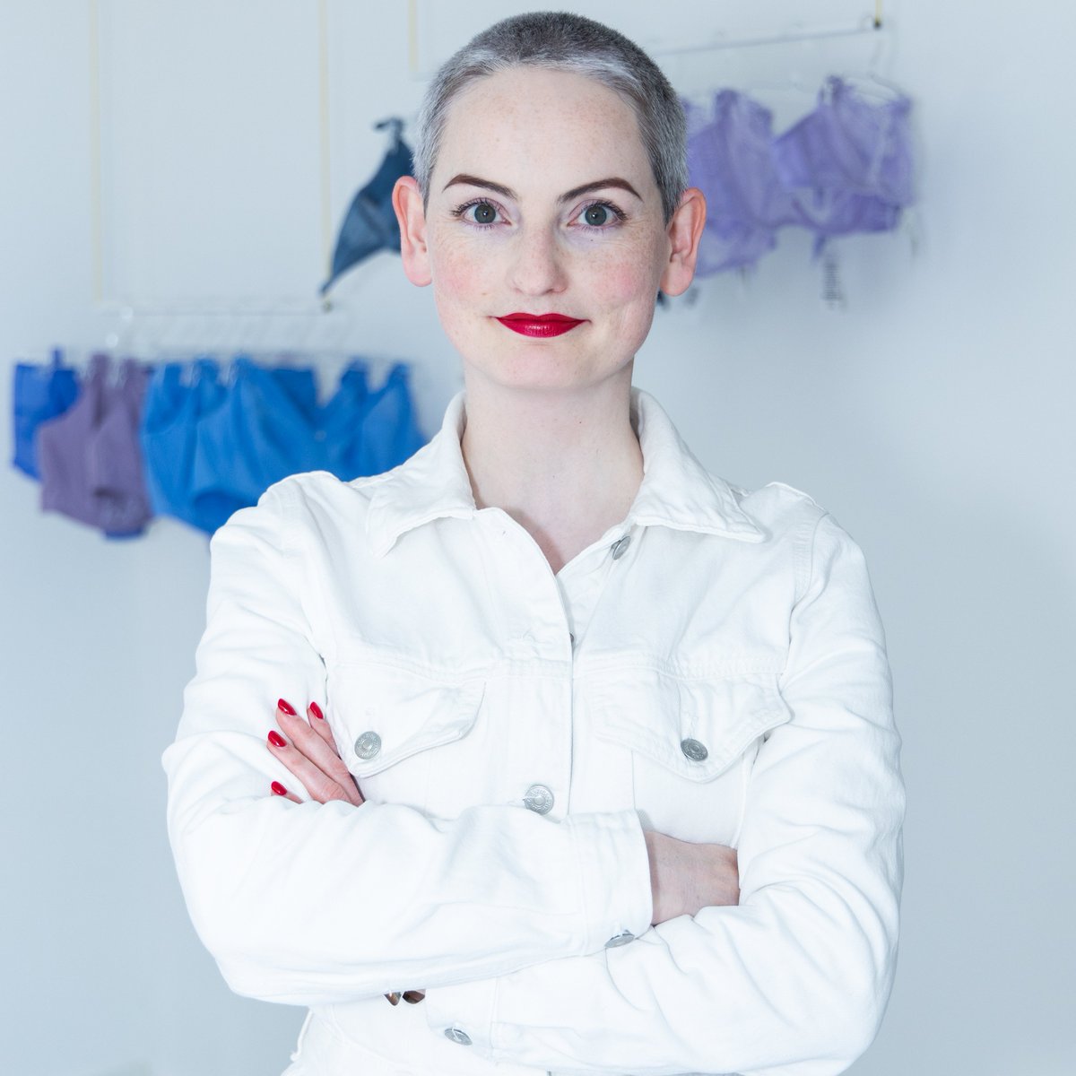 Ik zit in de finale van de Rotterdamse Zakenvrouw van het Jaar Verkiezing 💪🏻 Zouden jullie op mij willen stemmen? rotterdamsezakenvrouw.nl/stem-uitbrenge…