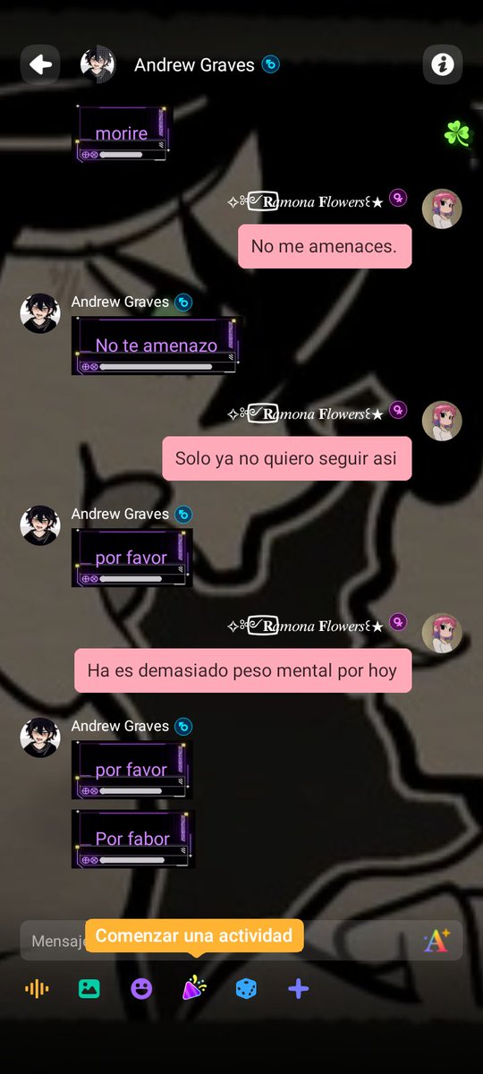 RosesSweetie_'s tweet photo. @pocoapoquito12 La víctima literalmente se cree la gran cosa pero todo solo lo hizo por q me odia supuestamente de q el no ha mentido nada pero si lo ha hecho además de q desde un inicio lo quería dejar pero él solo me amenazaba con matarse. https://t.co/oXTJ5TzwUA